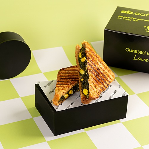 Spinach and Corn Sandwich